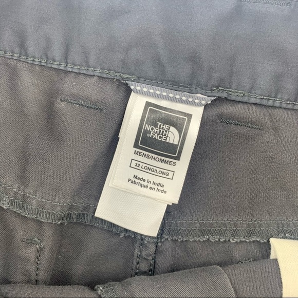 Men’s The North Face Gray Flat Front Chino Pants - Picture 4 of 11